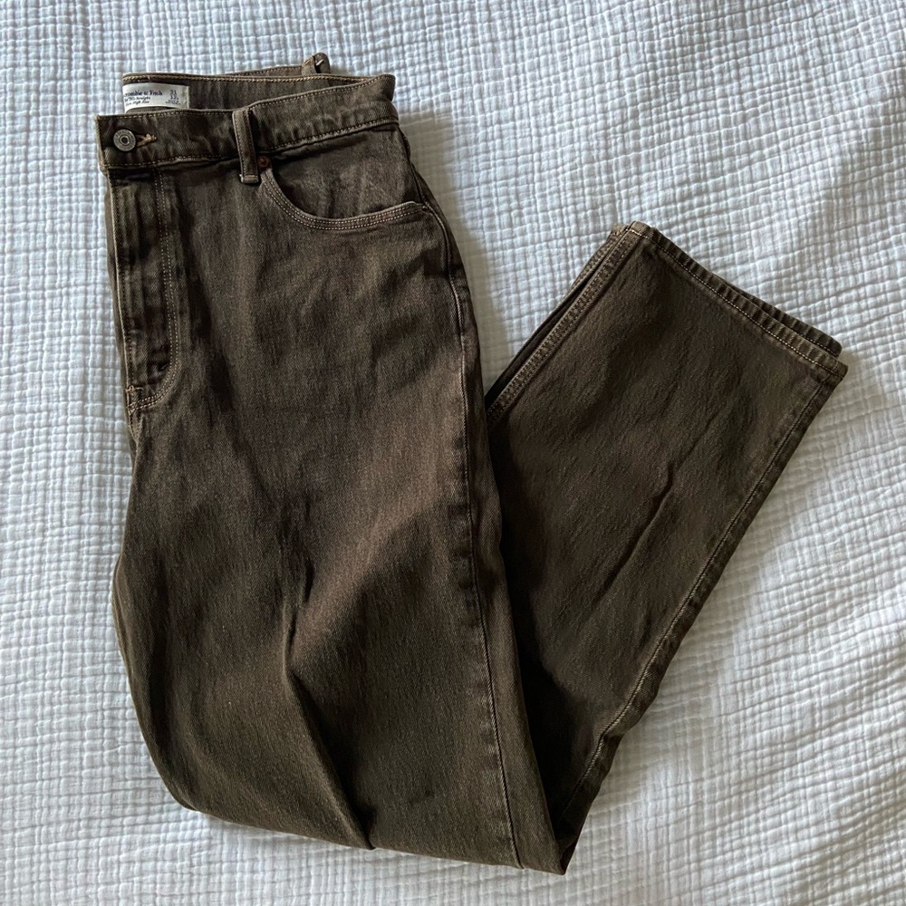 Abercrombie & Fitch High-Rise Straight Leg Pants - Olive Brown